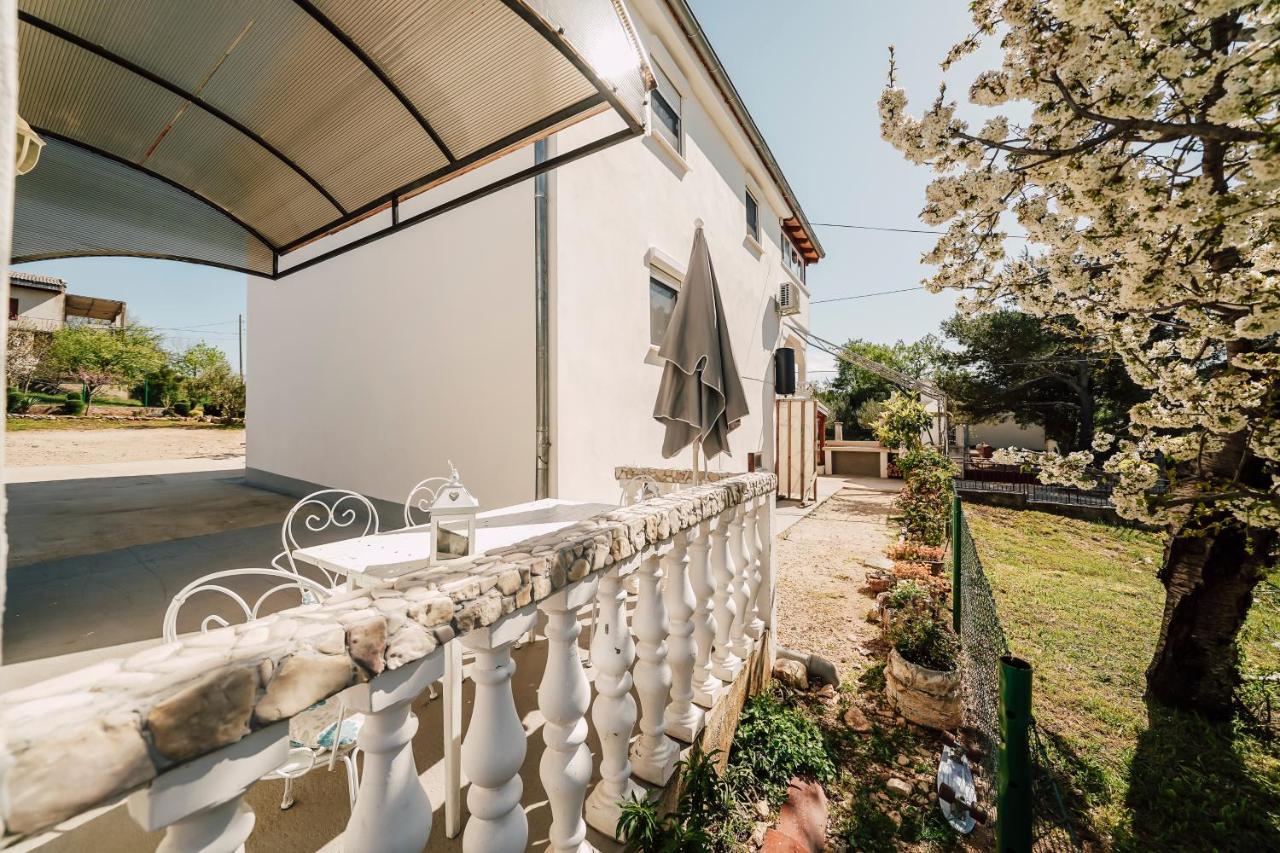 Apartamento Apartman Melita Zadar Exterior foto